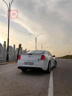كرايسلر 300